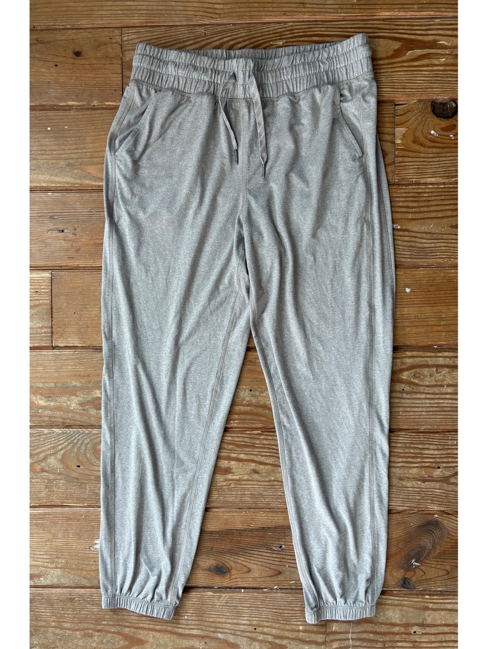 Yogalicious Cationic Beige Jersey Lowkey Jogger Pants Size Medium